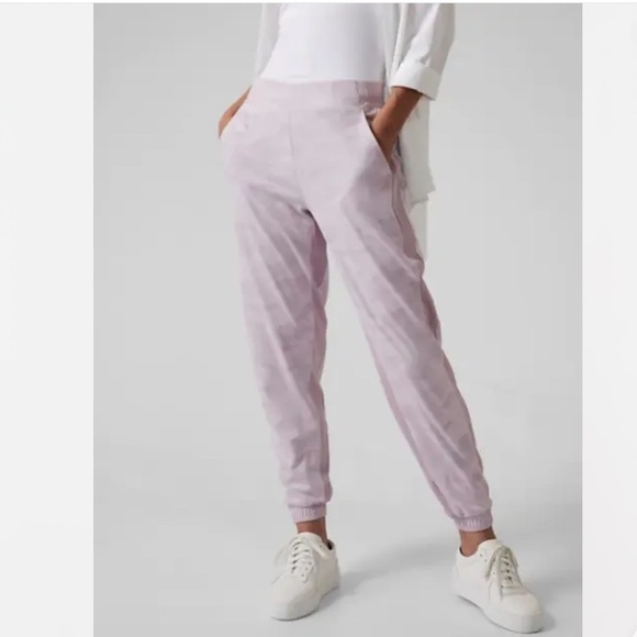 Athleta Pants - Athleta Brooklyn Lined Camo‎ Jogger in Purple Size 4